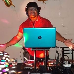 Meet your Posher, Sanford